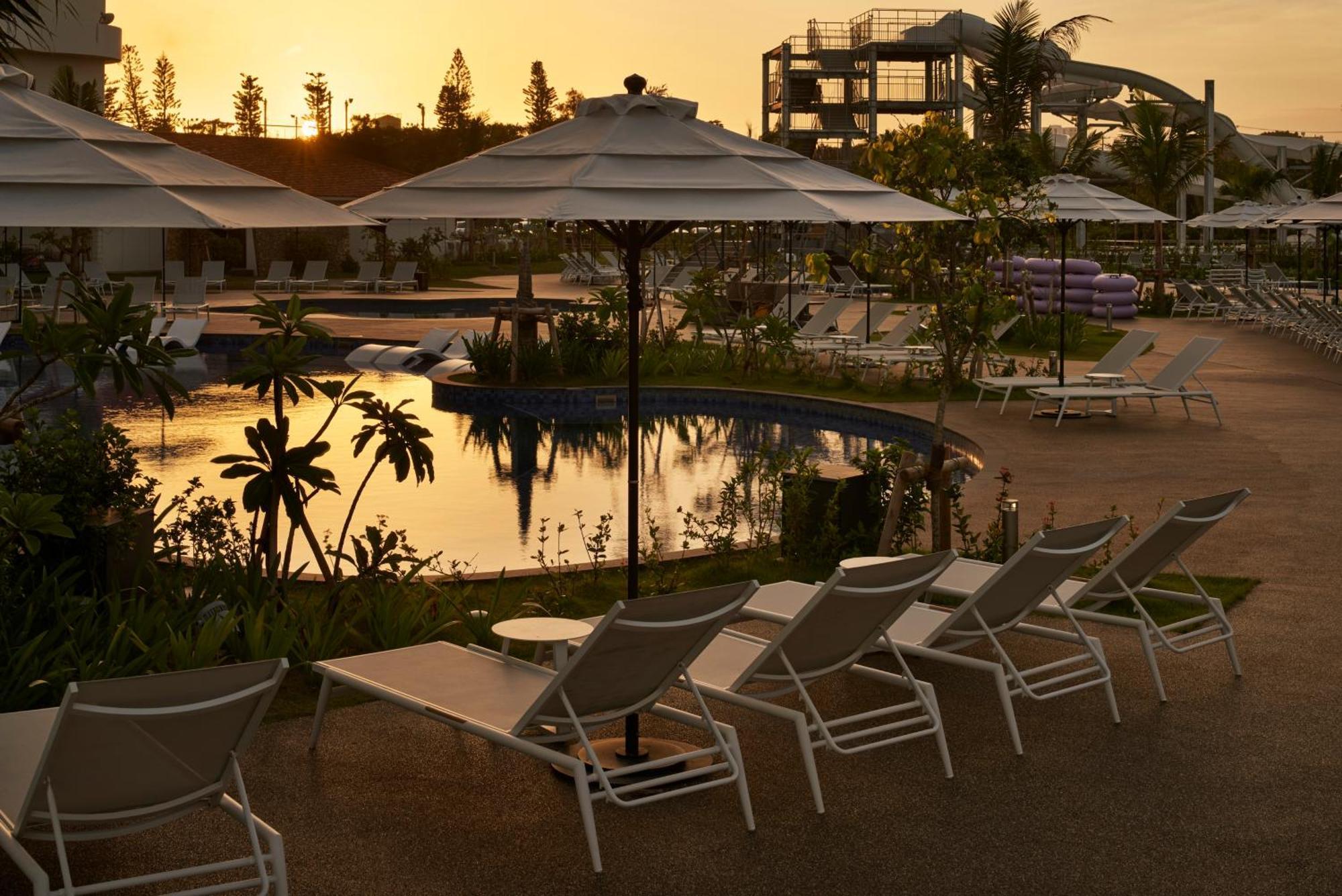 Grand Mercure Okinawa Cape Zanpa Resort Yomitan Zewnętrze zdjęcie