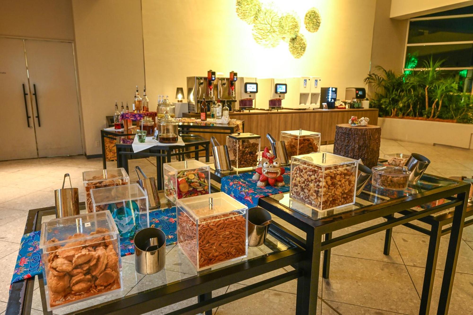 Grand Mercure Okinawa Cape Zanpa Resort Yomitan Zewnętrze zdjęcie